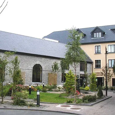 Castlecourt Hotel, Spa & Leisure 